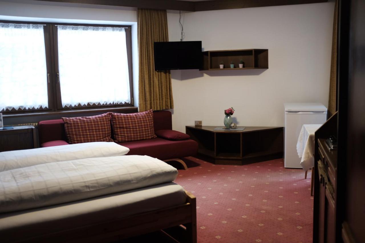 Garni Trojer Hotel Campo Tures Exterior foto